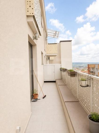 Apartament cu 4 camere decomandat, mobilat în Zorilor