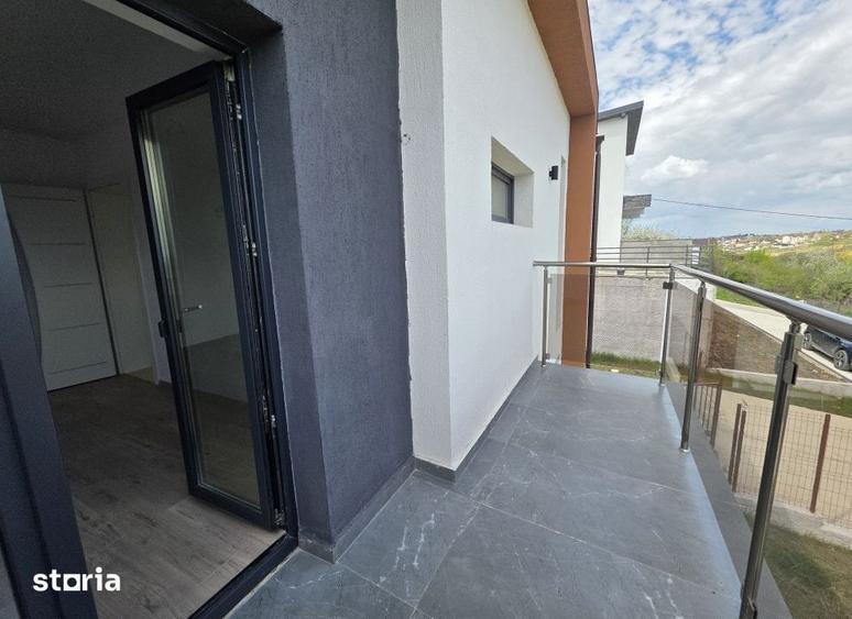 Casă cu 3 camere cu Teren 400 Mp în Cug