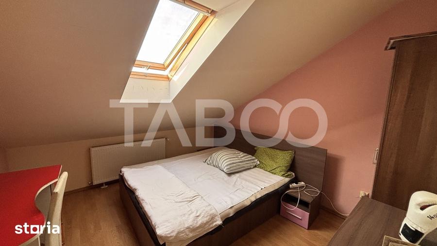 Apartament cu 4 camere decomandat în Turnișor