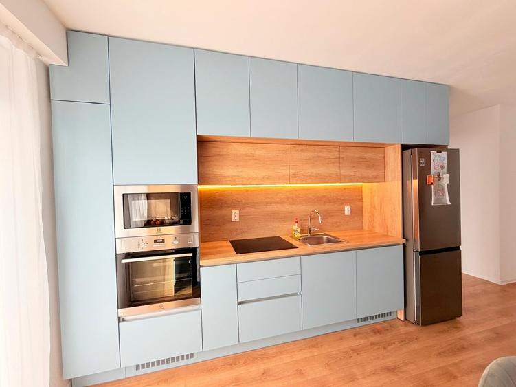 Apartament cu 3 camere decomandat în Ampoi 3