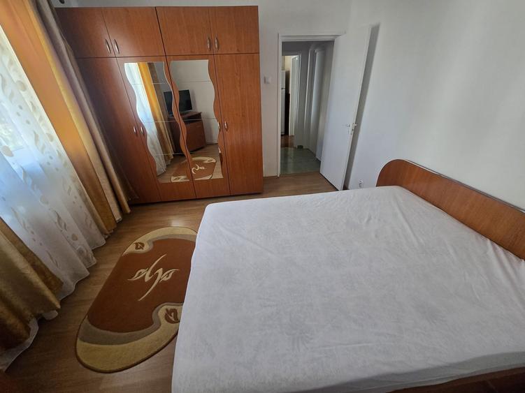 Apartament cu 2 camere semidecomandat în Vest