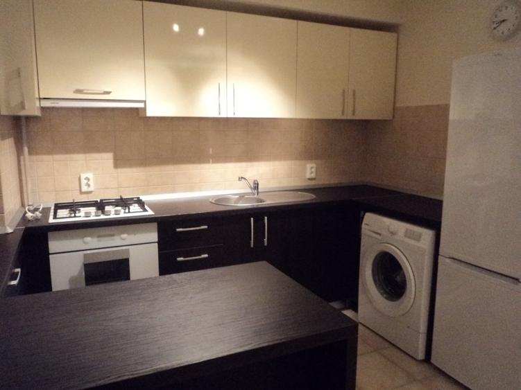 Apartament cu 2 camere semidecomandat, mobilat în Dorobanți