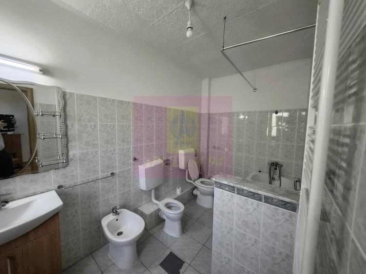 Casă cu Teren 280 Mp în Antiaeriană