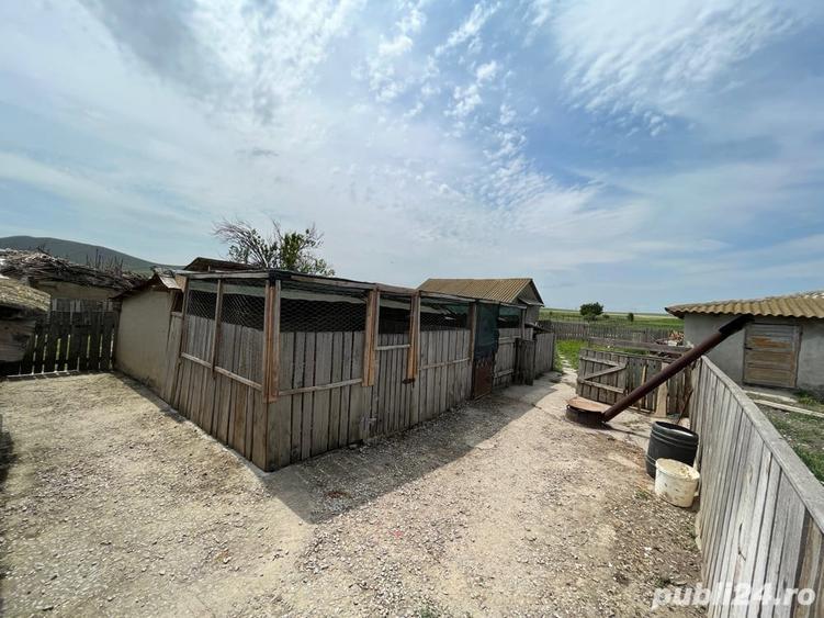 VAND CASA SAT LASTUNI - 7