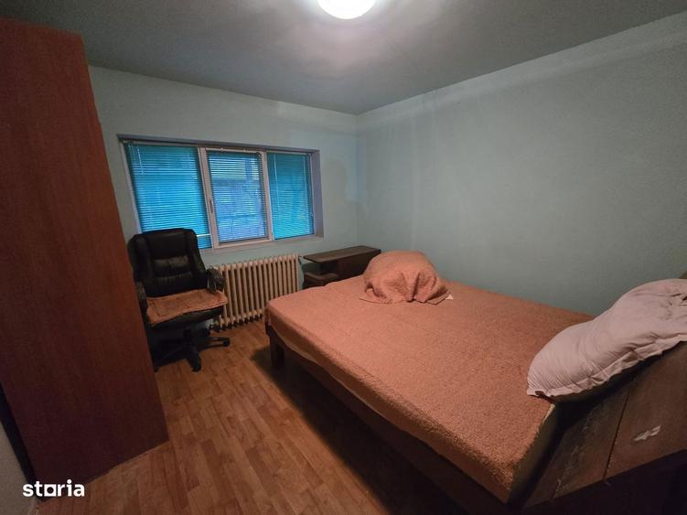 Resita, apartament 3 camere, decomandat, 86 mp, Lunca , zona Politie - 11