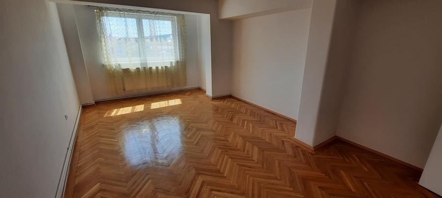 De vanzare apartament 4 camere, Targu-Mures, Ultracentral - 2