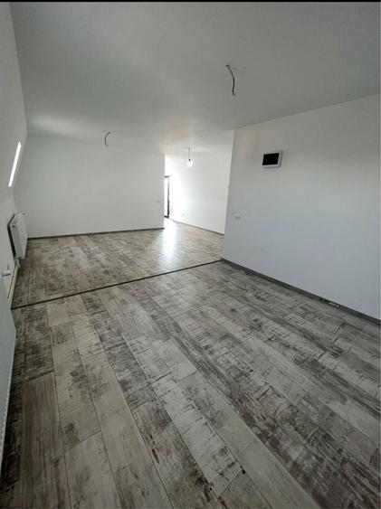 Spatiu comercial / de birouri Bragadiru zona noua - 3