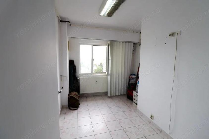 Bloc stradal - intersectie Chisinau cu Pantelimon - 4