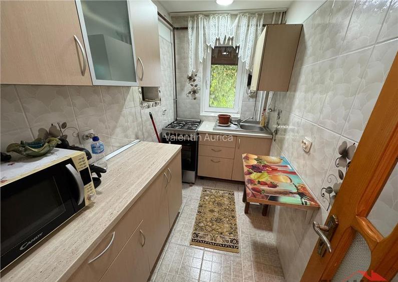 Apartament 4 camere, etaj 1, zona Sud - Paco, 61mp, CT, izol