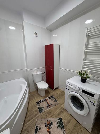 Inchiriez garsoniera dubla in Militari Residence - 2