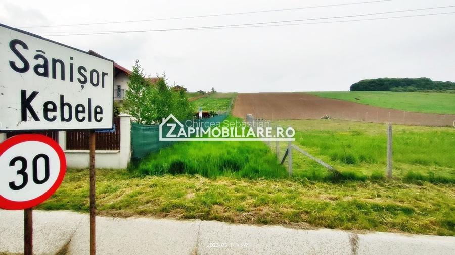 Sanisor - Teren intravilan 1812mp + 300 mp drum privat