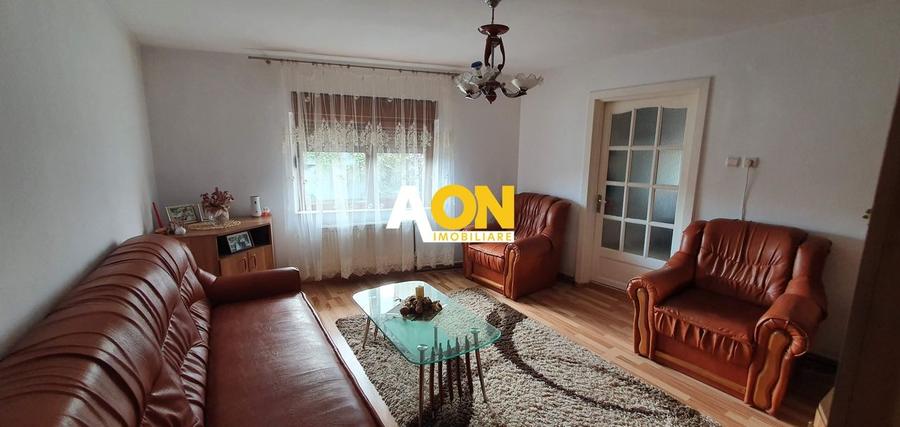 Casa cu 7 camere, 2 spatii comerciale, pretabila pt. birouri, Centru - 4