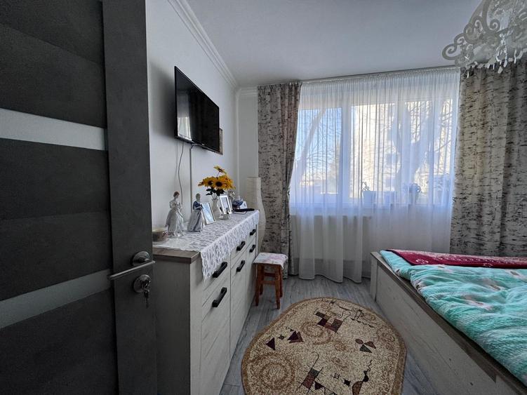 Apartament 2 camere decomandat - Zona Mioritei - 8