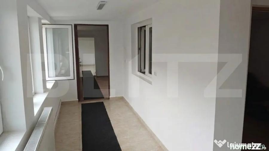Casă cu 4 camere cu Teren 619 Mp în Cornești