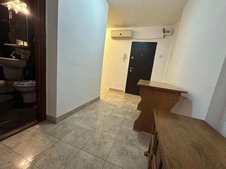 Apartament 1 camera decomandat parter cu balcon amenajat centrala Aradului - 4
