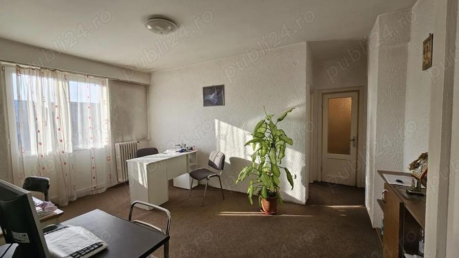 Ap 2 cam de vanzare, ultra-central, Pia?a Victoriei 7, Ploie?ti direct proprietar - 1