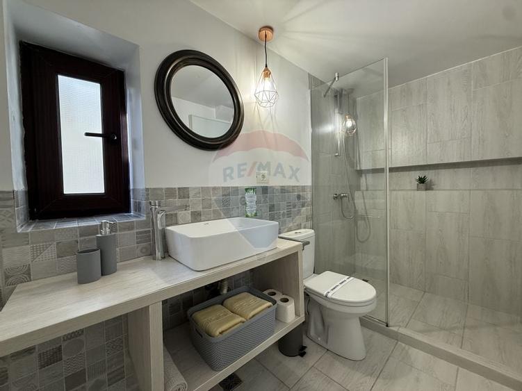 Casa / Pensiune cu 12 camere de vanzare in zona Eforie Sud Constanta - 4