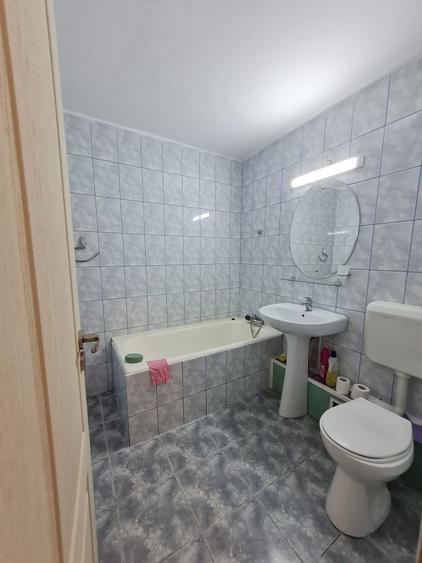 Apartament de vanzare - 8