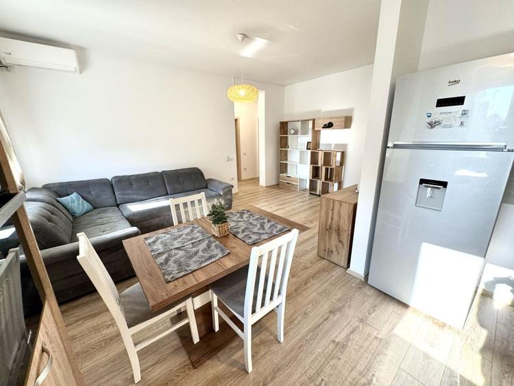 Apartament 3 camere, 60 mp utili + curte 54 mp - Dumbravita - 4