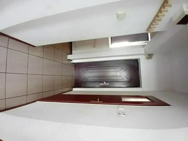 Garsoniera de inchiriat, zona centrala. - 2