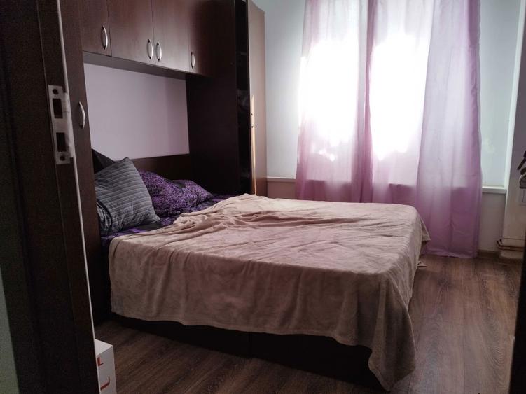 Apartament de vanzare - 4