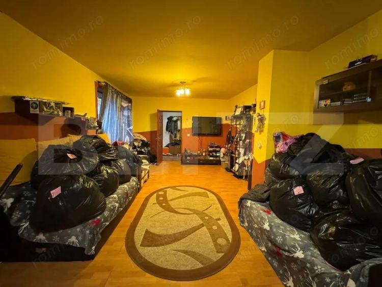 Casa cu 5 camere 300 mp in Hunedoara - 3