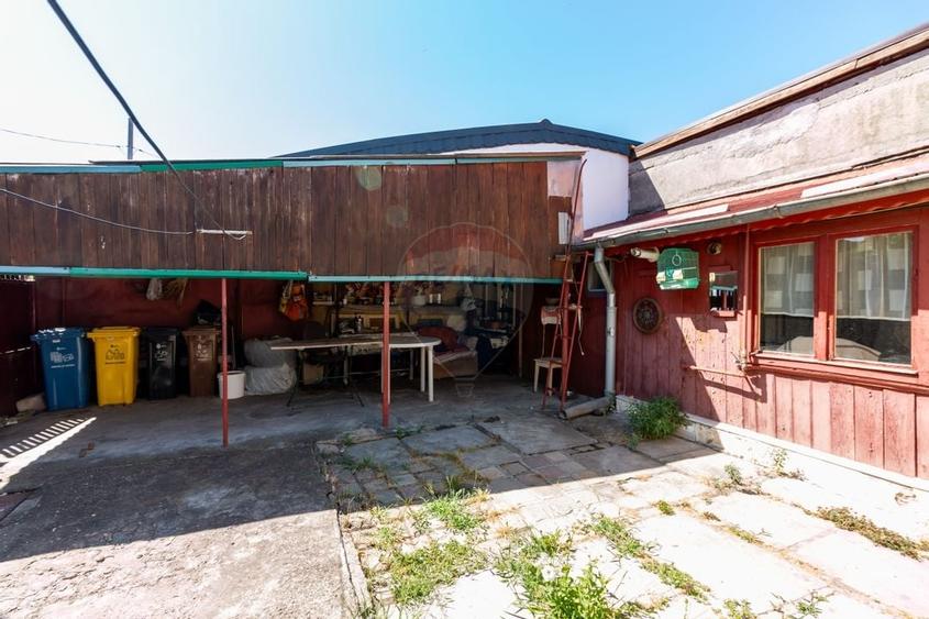 Casă cu potențial, curte proprie, zonă liniștită – Andronache - 11