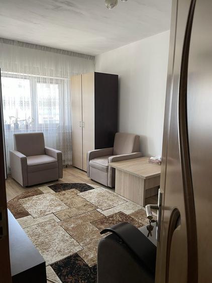 Vand garsoniera confort 1, 26m patrati, etaj 3, zona Radu Negru - 1