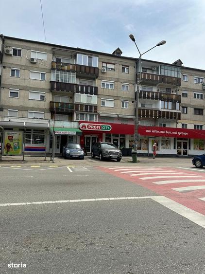 Vand apartament cu 2 camere cartier Nufarul 1 - 10