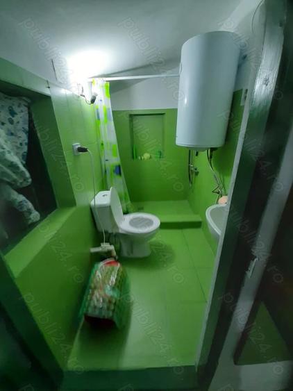 Vand casa din caramida si teren ,in Cioroiu jud.Olt - 5