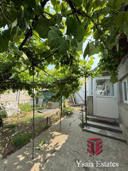 CASA DE VANZARE - INEL 1 - 3 CAMERE+ANEXE - - 12