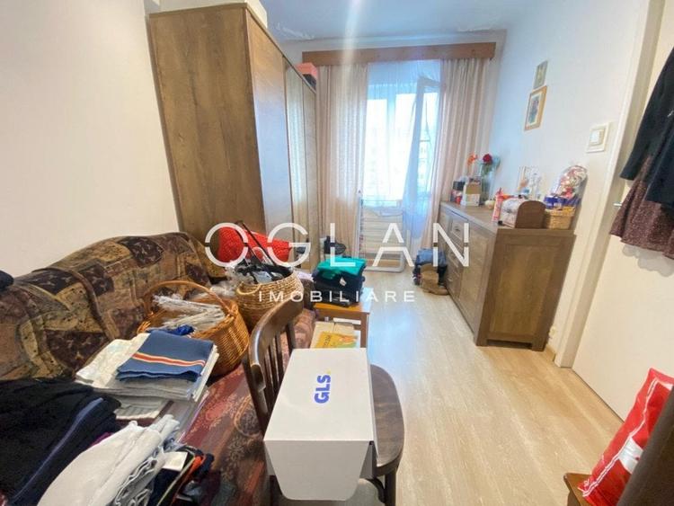Apartament 3 camere, etaj 2, strada Semaforului - 8