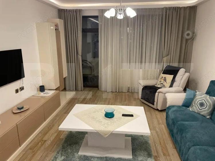 Apartament impecabil, 2 camere, 70 mp, in Tractorul - 2