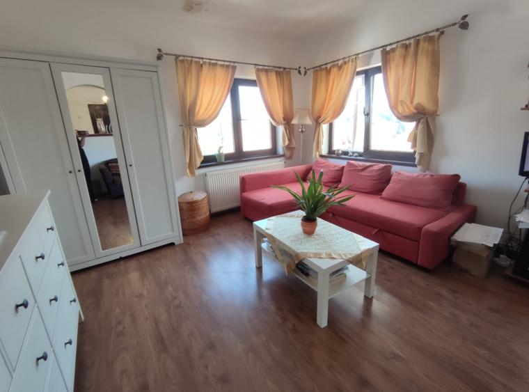 CASA/ VILA,  91 mp utili, 170 mp teren, Zona Schei - 4