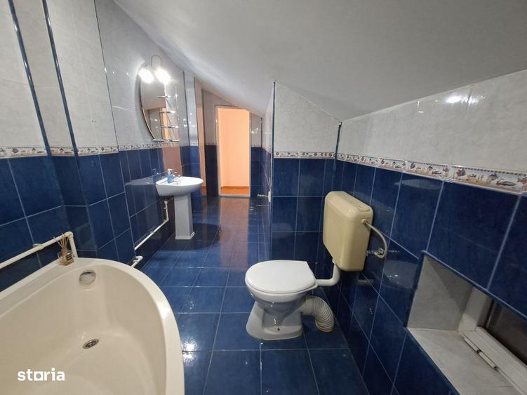 Piata Unirii, Calea Calarasilor, PROPRIETAR, vand casa P+M, 4 camere - 15