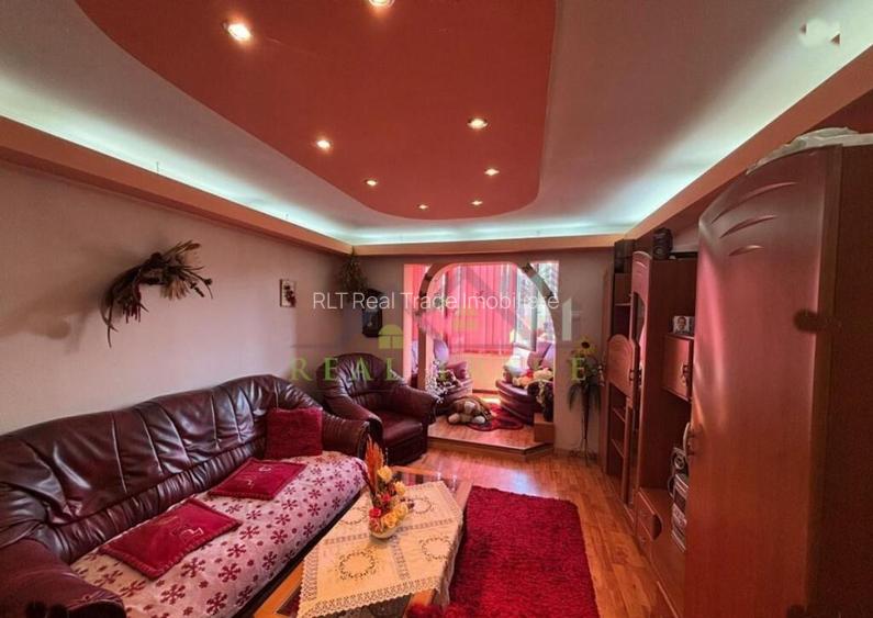 Apartament 3 camere zona Judetean Apartament 3 camere zona Judetean