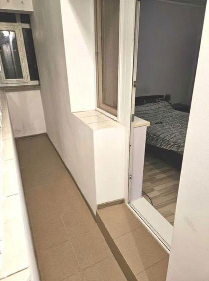 Inchiriez apartament 2 camere Crangasi Sector 6 - 1