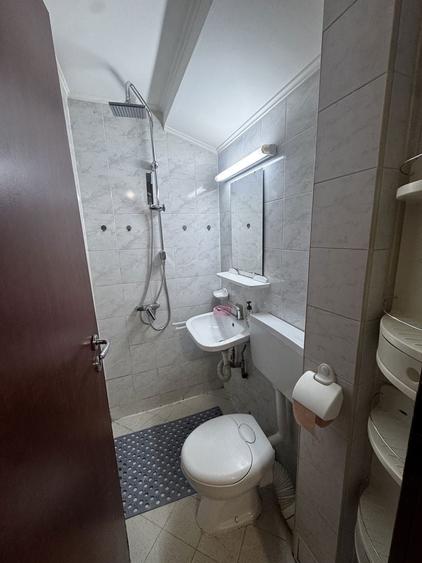Garsoniera de inchiriat ,langa liceul Ion Minulescu - 8