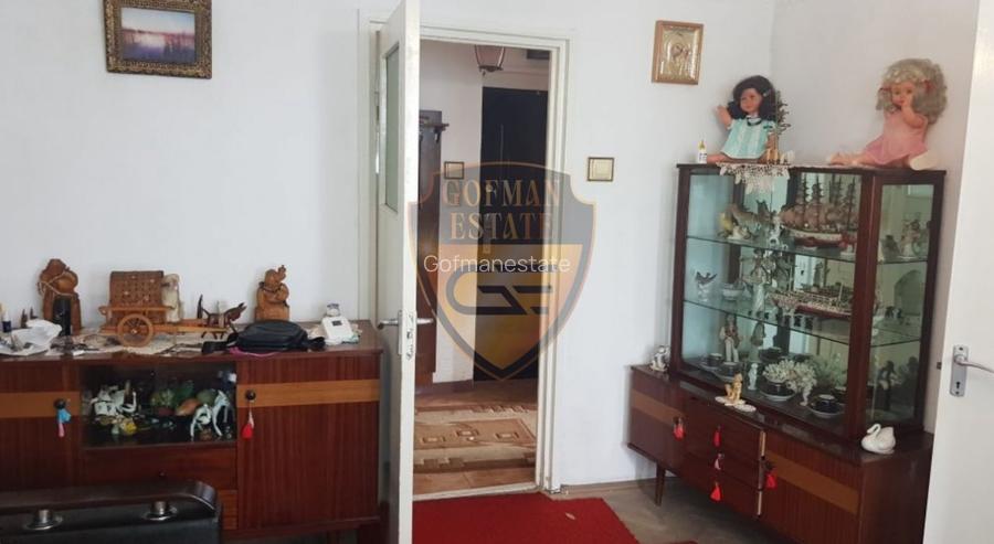 2 cam Constanta la 150m de City Mall, circular, et 3 / 4, balcon, centrala gaze 2 cam Constanta la 150m de City Mall, circular, et 3 / 4, balcon, centrala gaze