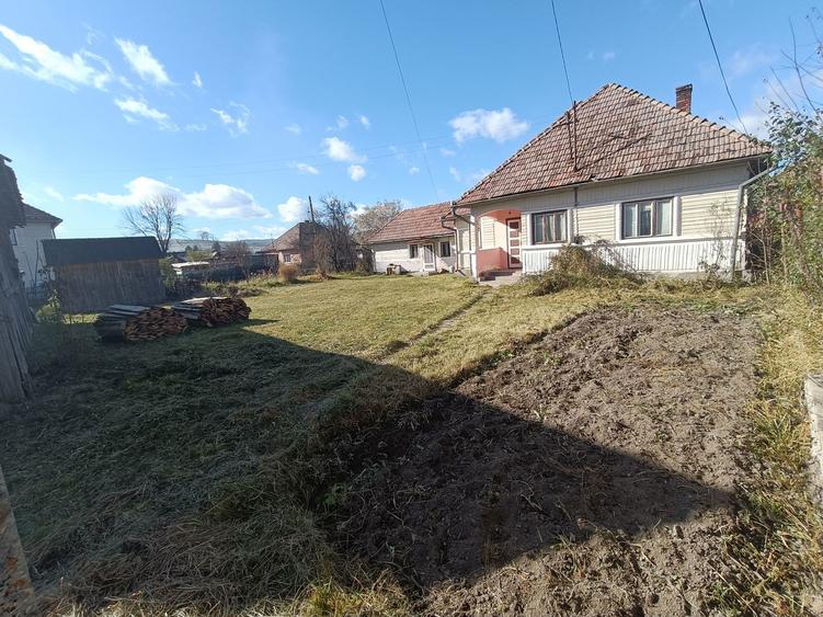 Casa de vanzare in Subcetate - 3
