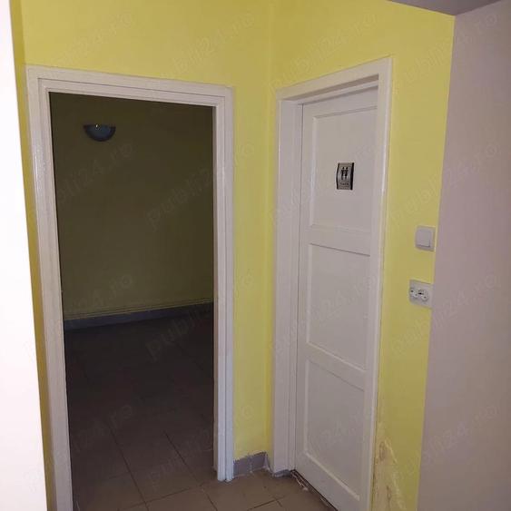 Central hunedoara spatiu comercial birouri salon 58mp - 1