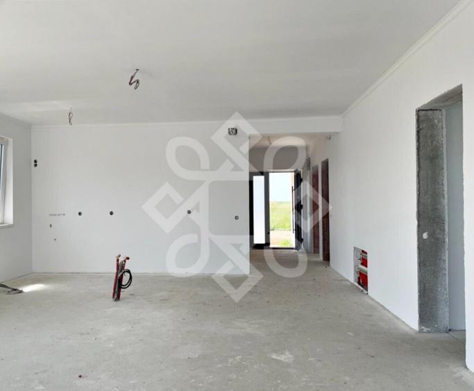 Casa noua de vanzare cu teren 500 mp in Santandrei - 6