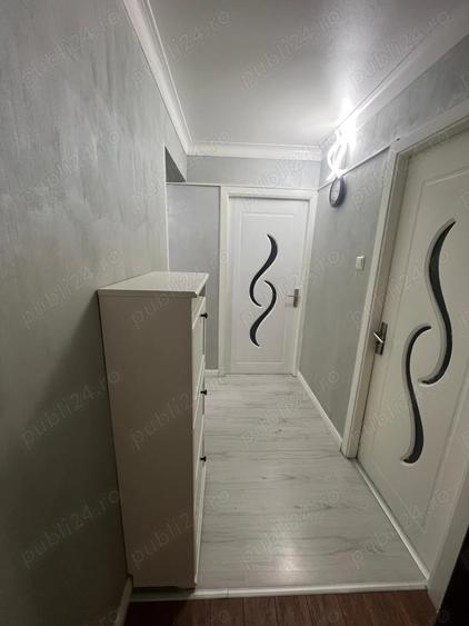 Ap decomandat 3 camere , cu 2 balcoane, cu vedere dubla - 3