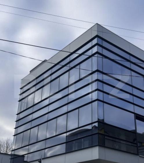 Spatiu de birouri modern, 6 incaperi, 202 mp, finisat, zona - 5