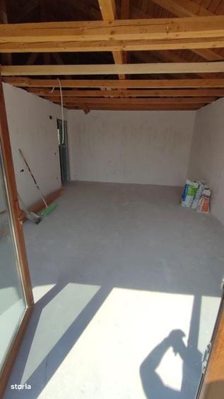 Casa P+1, 160 mp, teren 1280 mp, front 32 m, zona Ghercesti - 1