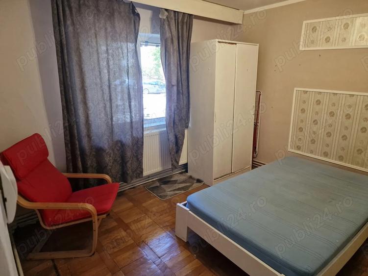 Caut colega apartament , o camera decomandata , Soarelui , Propietar - 1
