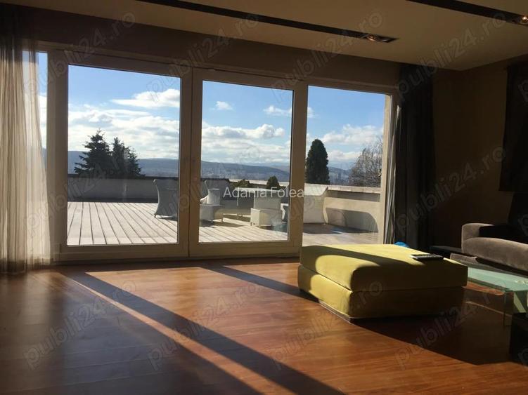 De inchiriat! Casa deosebita in Gruia, panorama spectaculoasa!