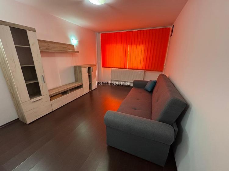 400 Euro/luna, Inchiriere apartament elegant, 2 camere, etaj 1, Micro 18 400 Euro/luna, Inchiriere apartament elegant, 2 camere, etaj 1, Micro 18