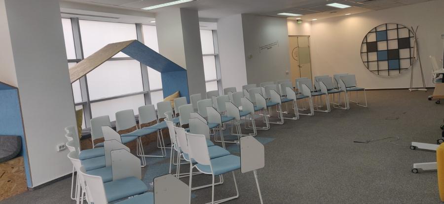 Spatiu 250 mp in cladire birouri Str. Semilunei DOAR ORAR DE SEARA SI NOAPTEA - 11