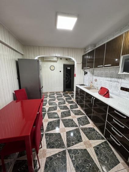 Ap 2 cam conf 1 A dec, et 4/10, zona 9 Mai-Billa - 5